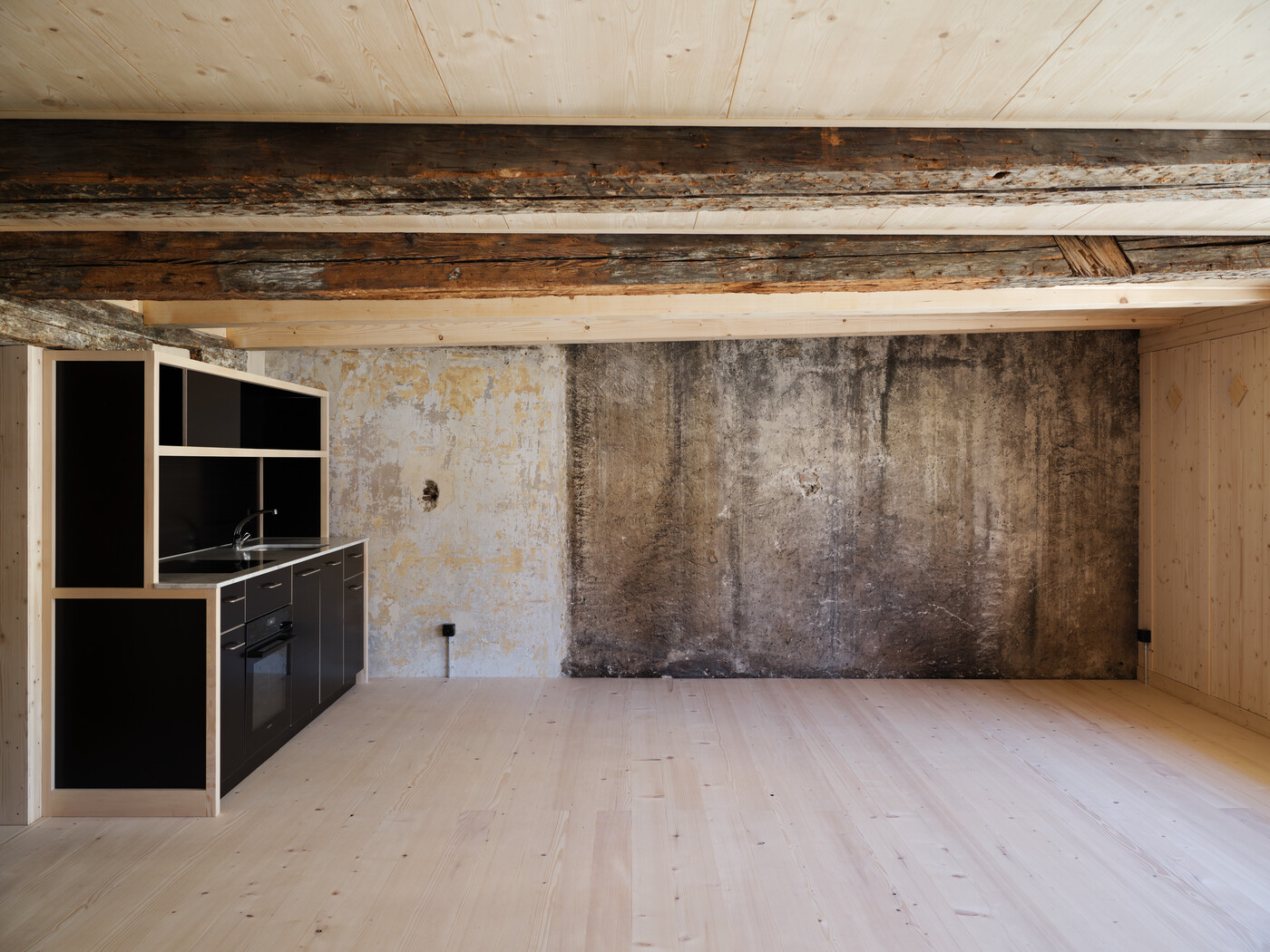 Marazzi Reinhardt / Don Camillo